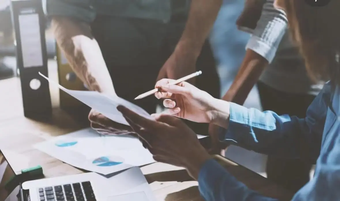 龙凤珠宝公司介绍